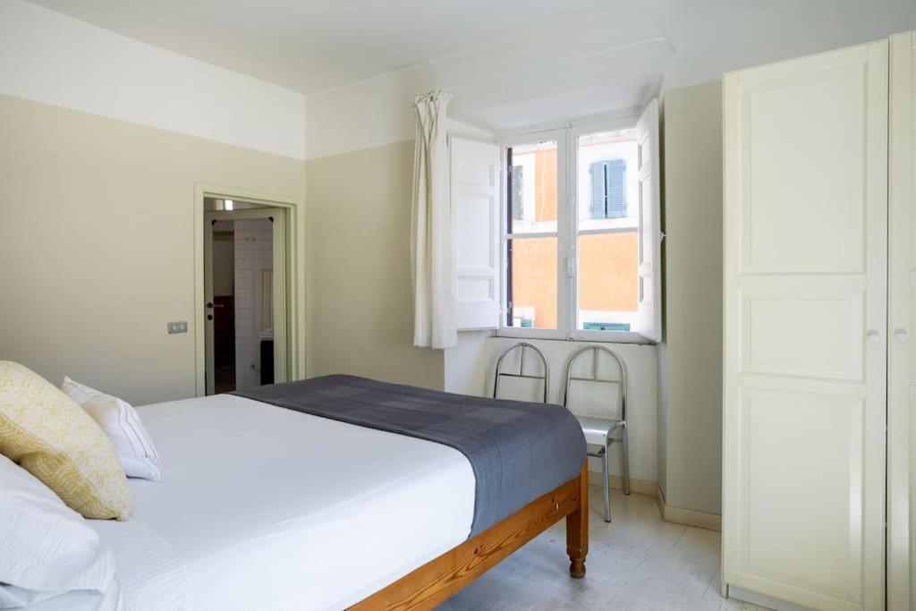 Best Authentic Apartment Monti 5 Mins From Colosseum Ngoại thất bức ảnh
